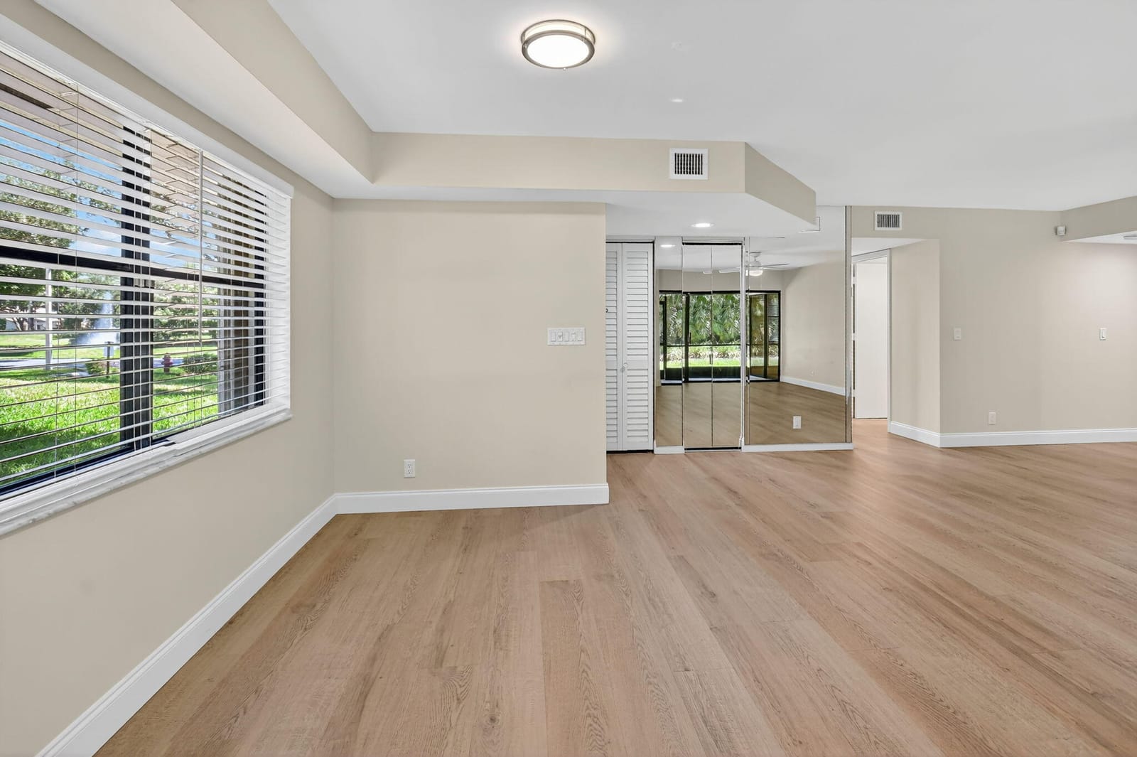 2408 Aspen Way 2408, Boynton Beach, FL 33436 photo 8