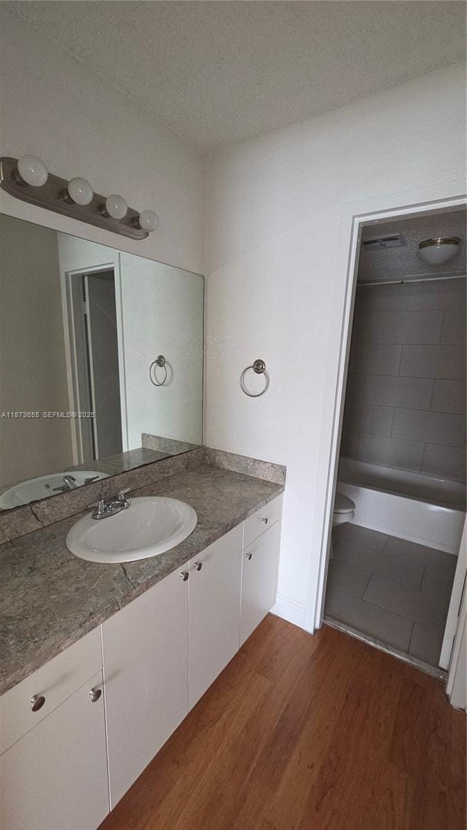 5231 Geneva Way 205, Doral, FL 33166 photo 14