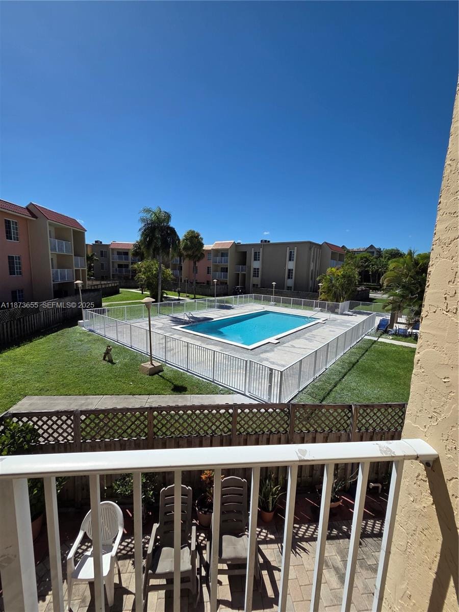 5231 Geneva Way 205, Doral, FL 33166 photo 4