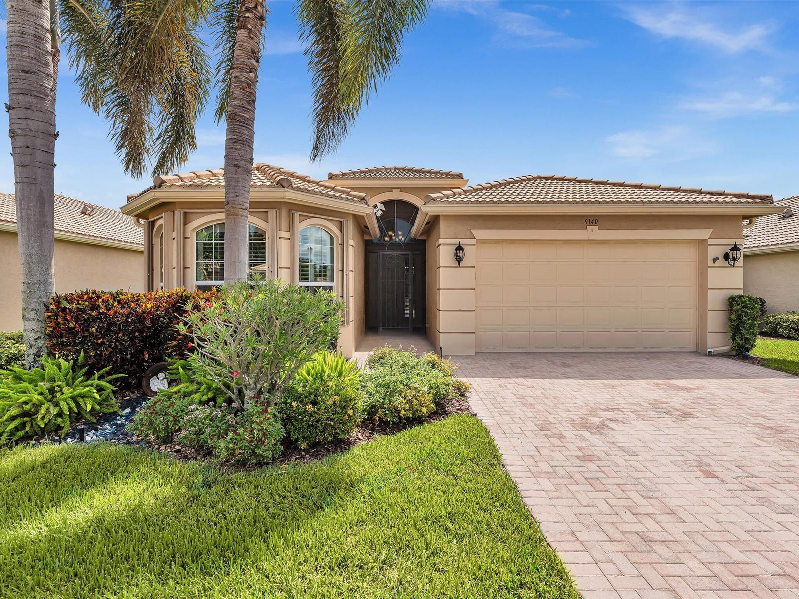 9140 Meridian View Isle Isle — photo 4