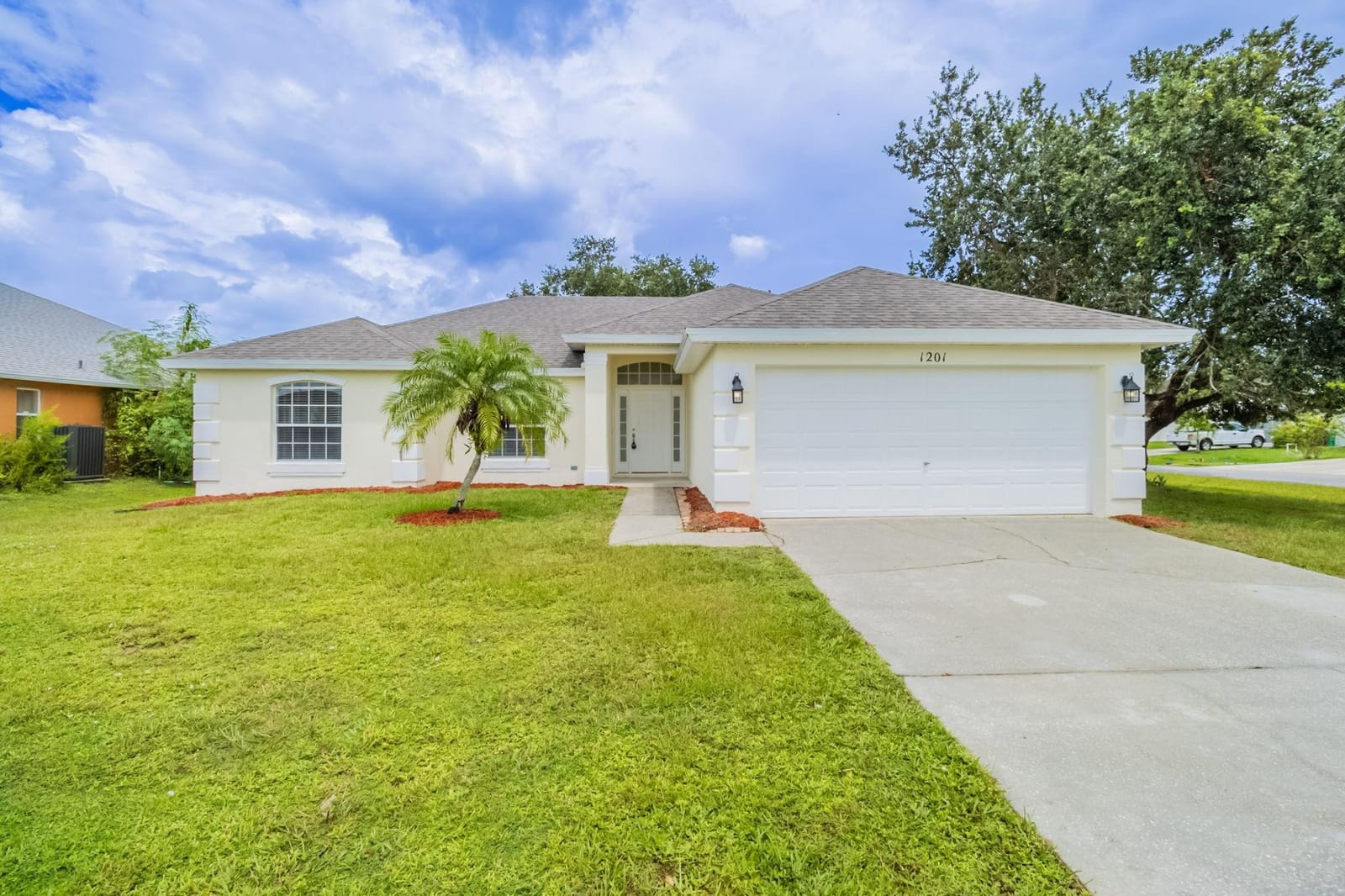 1201 SW Minyo Avenue, Port St. Lucie, FL 34953