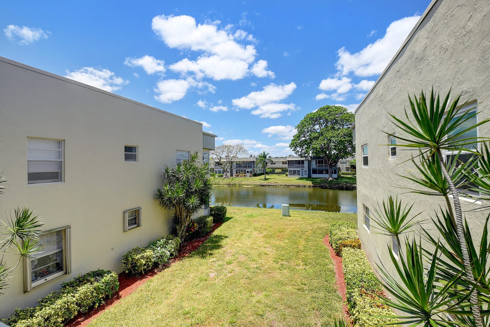 318 Monaco Boulevard G — photo 6