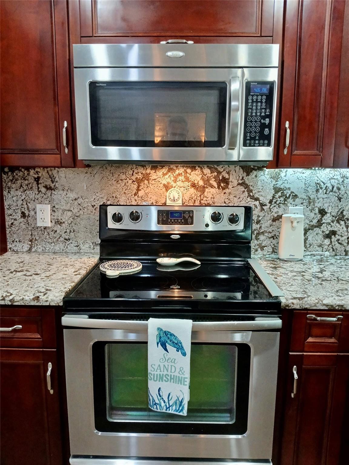 3507 Oaks Way 106 — photo 4