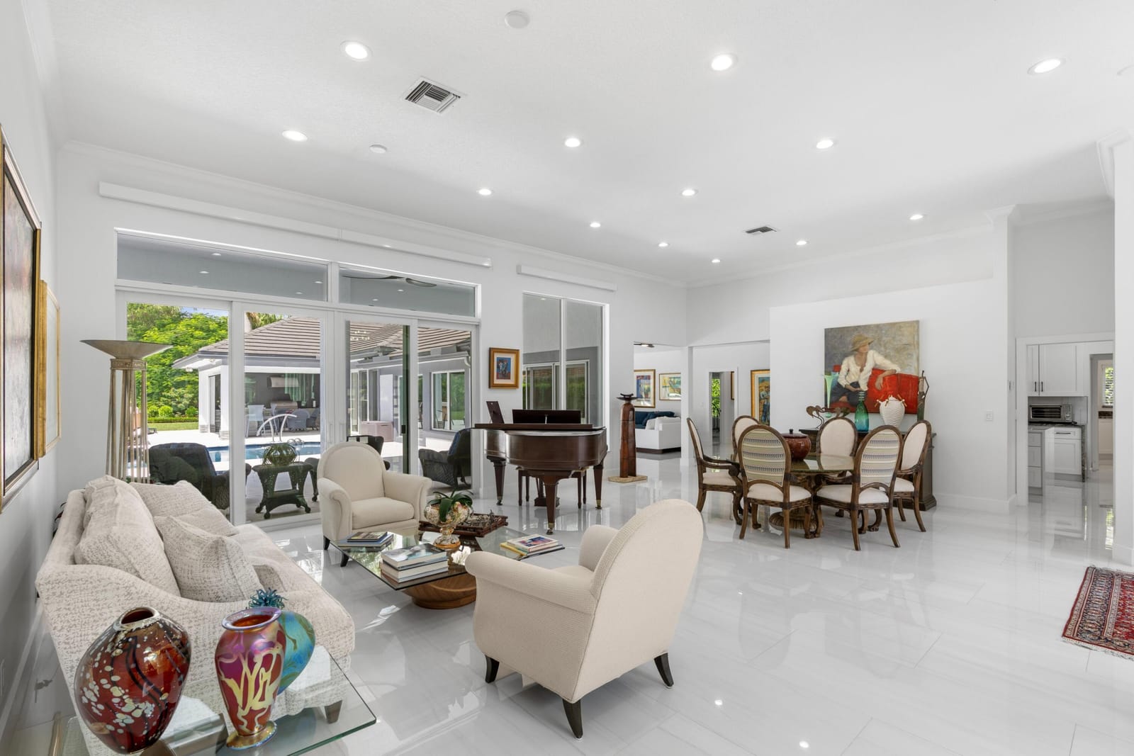 2701 Tecumseh Drive, West Palm Beach, FL 33409 photo 4
