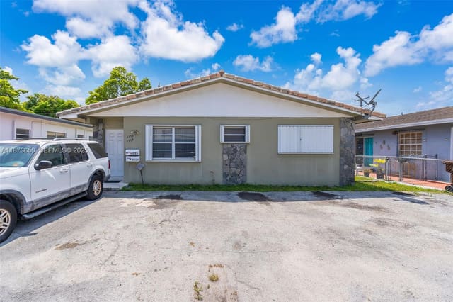 4776 E 10th Avenue, Hialeah, FL 33013