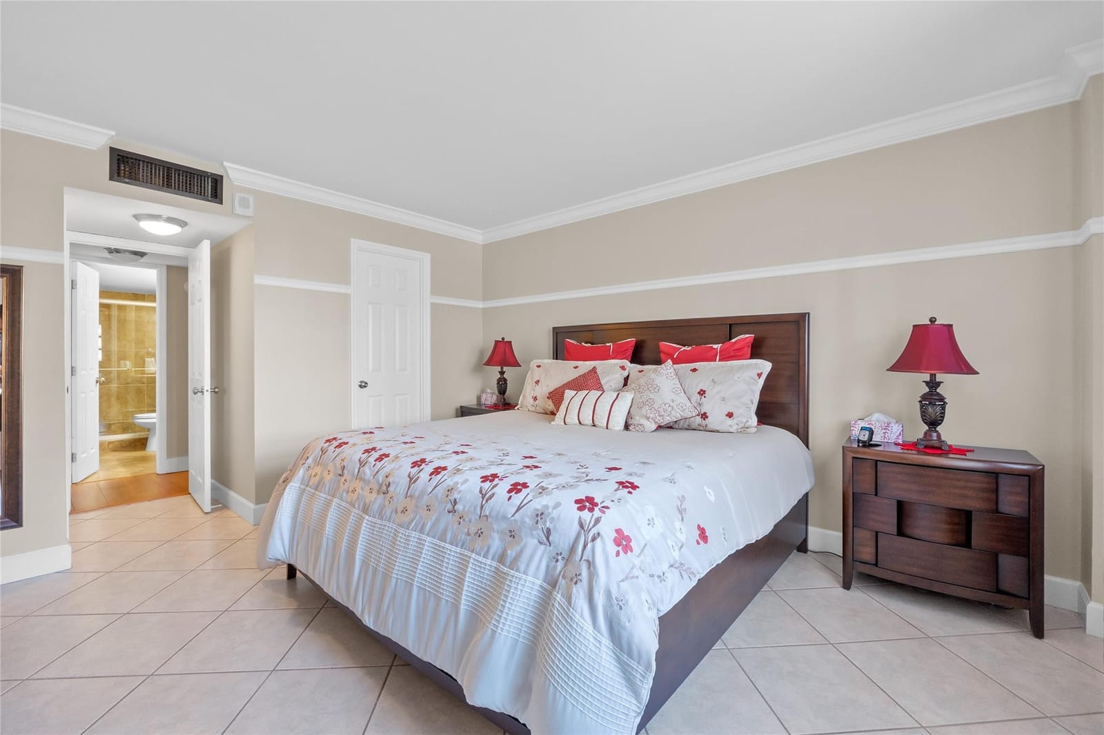1849 S Ocean Drive 215 — photo 2