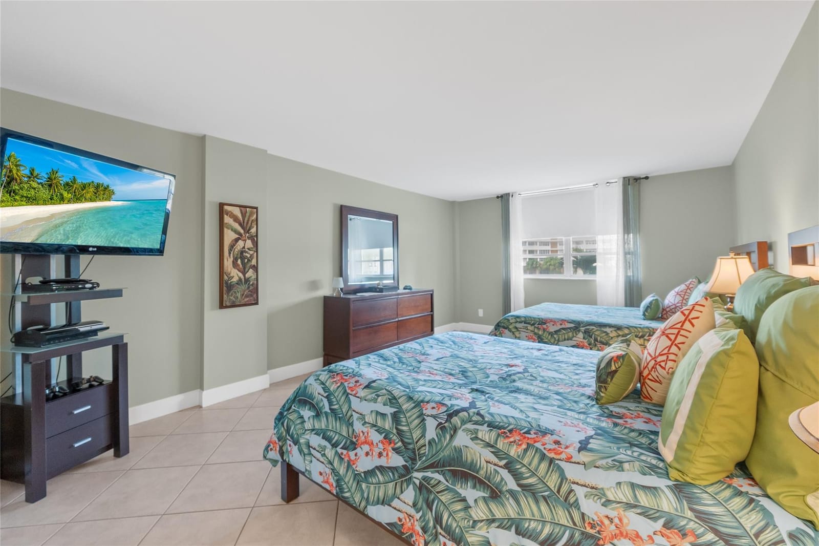 1849 S Ocean Drive 215 — photo 5