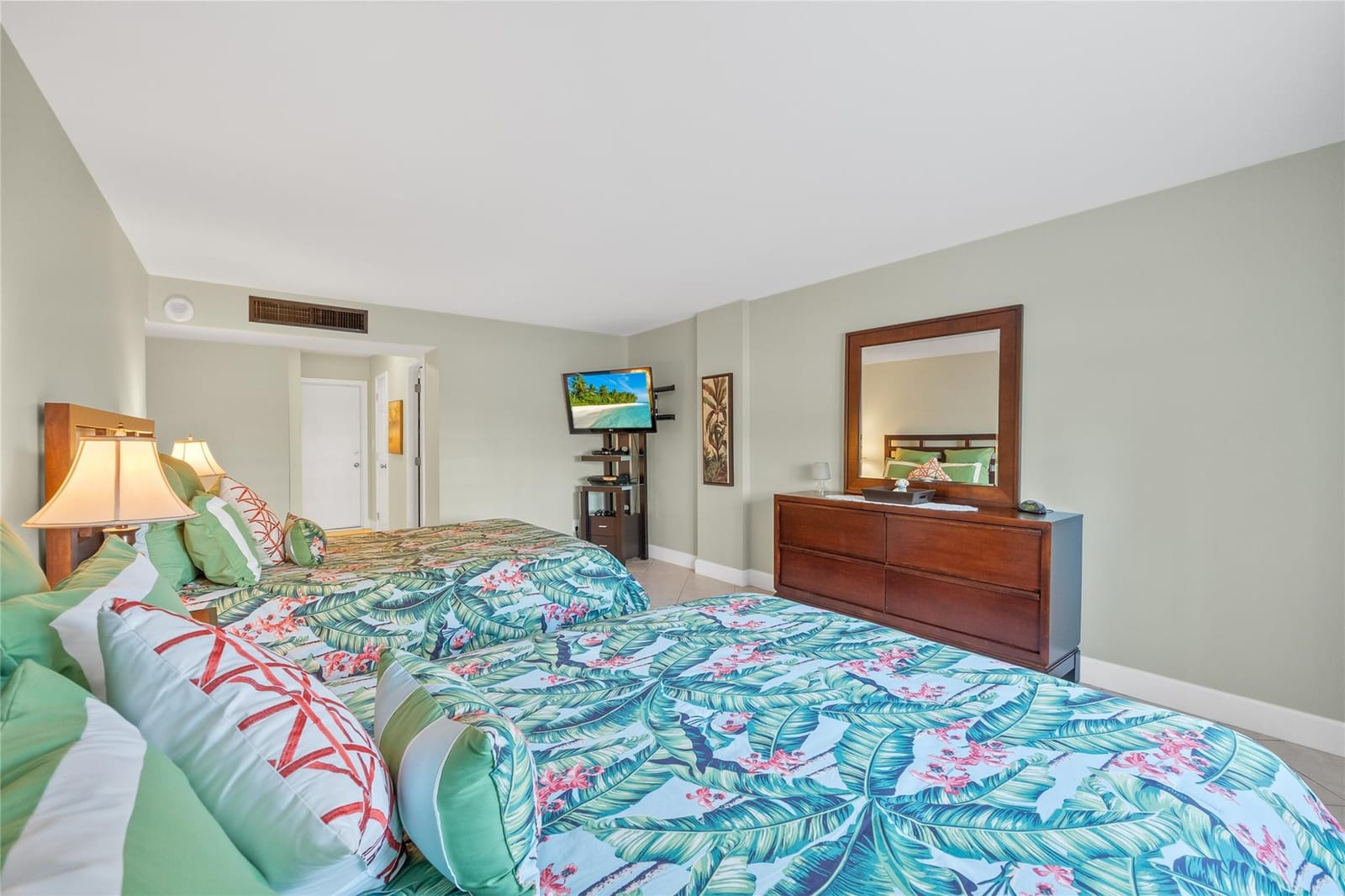 1849 S Ocean Drive 215 — photo 7
