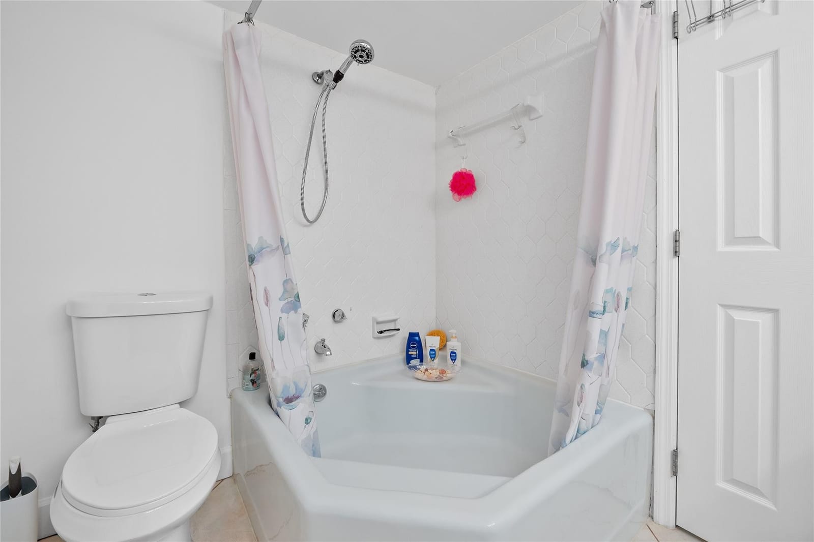 1849 S Ocean Drive 215 — photo 10