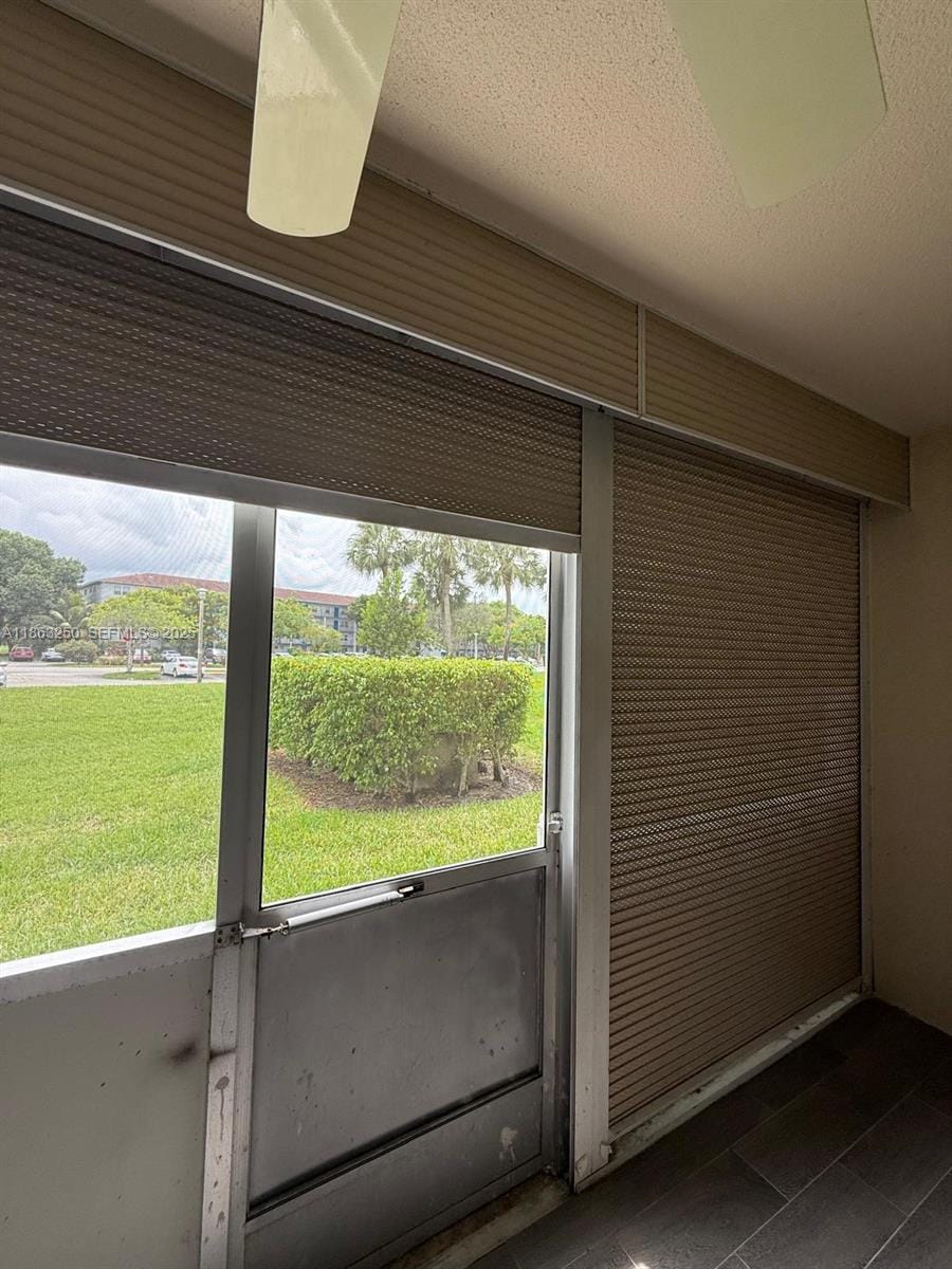 150 SW 134th Way 101R — photo 5