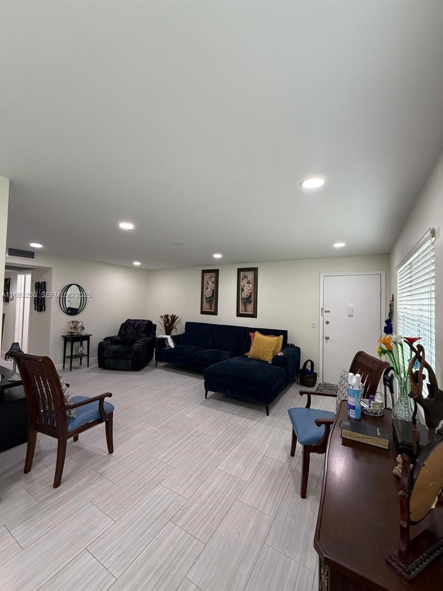 150 SW 134th Way 101R — photo 10