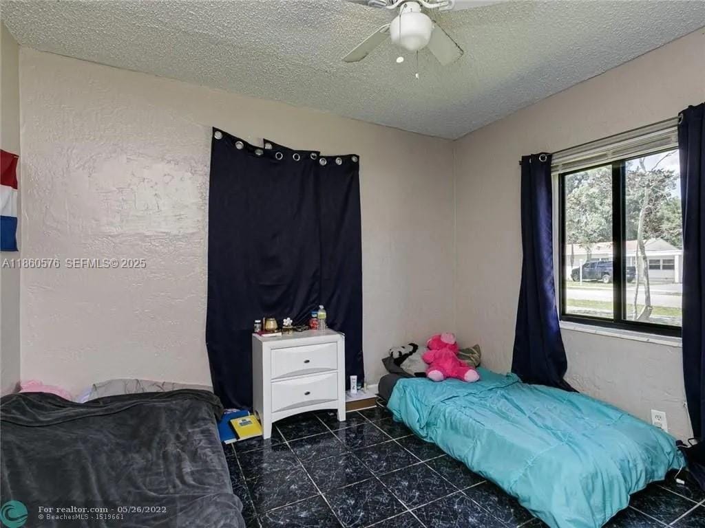 115 Marion Road, West Park, FL 33023 photo 8