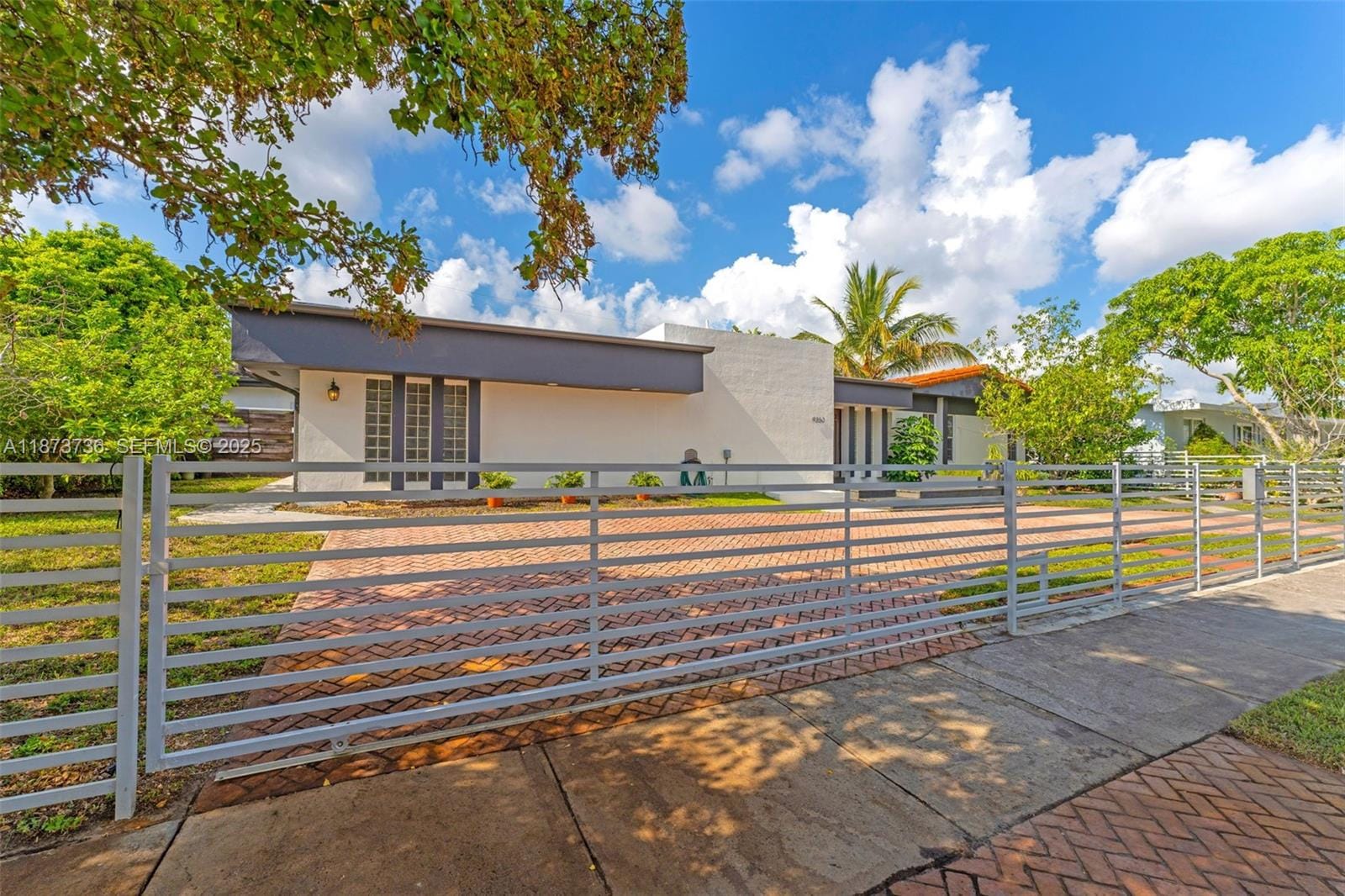 9350 SW 88th Terrace, Miami, FL 33176