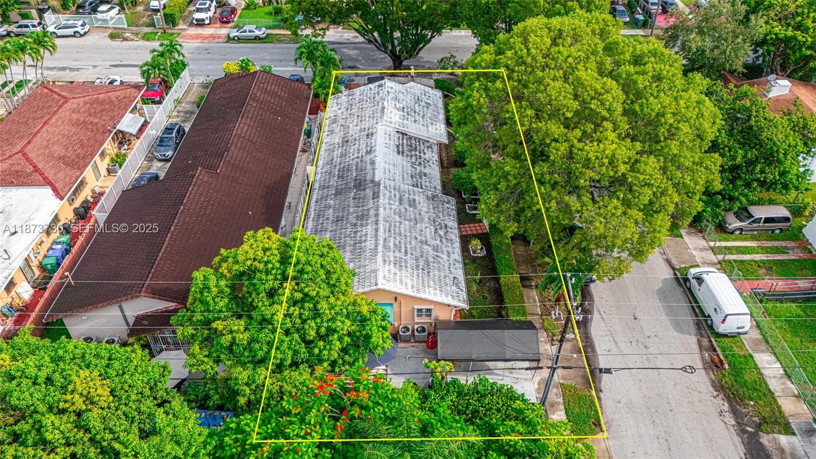2500 SW 11th Street, Miami, FL 33135 photo 10