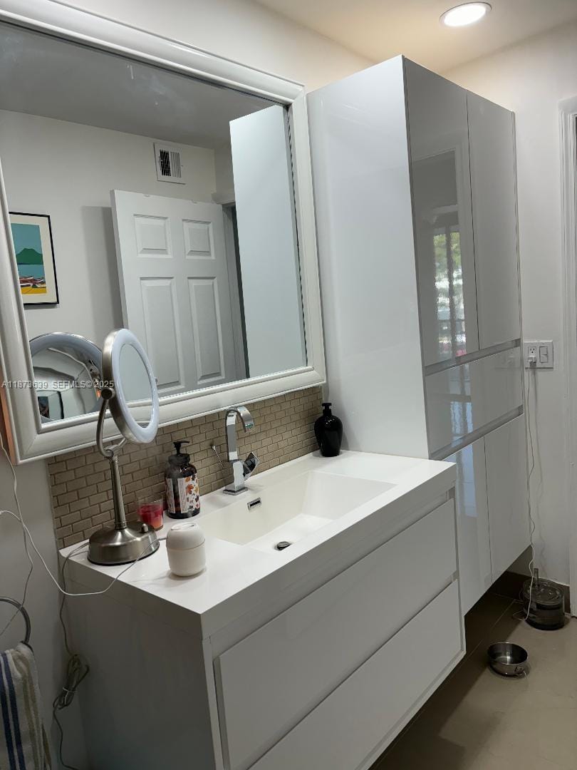 3475 N Country Club Drive 116, Aventura, FL 33180 photo 22