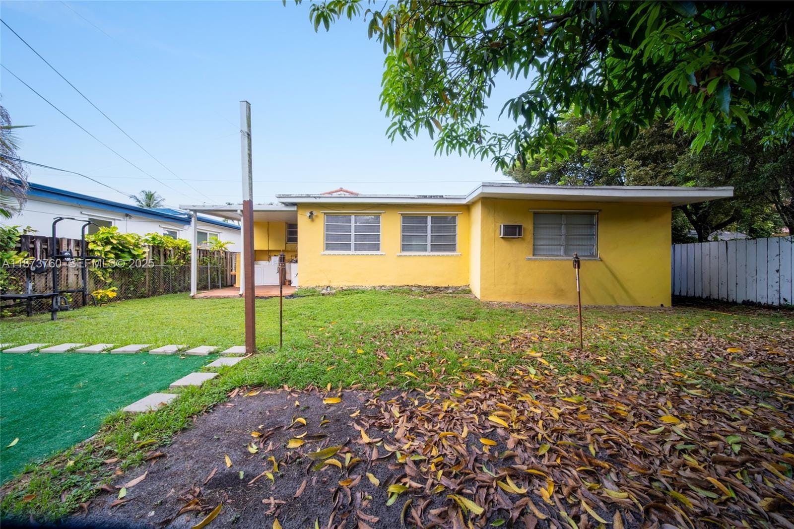 3340 SW 7th Street, Miami, FL 33135 photo 12