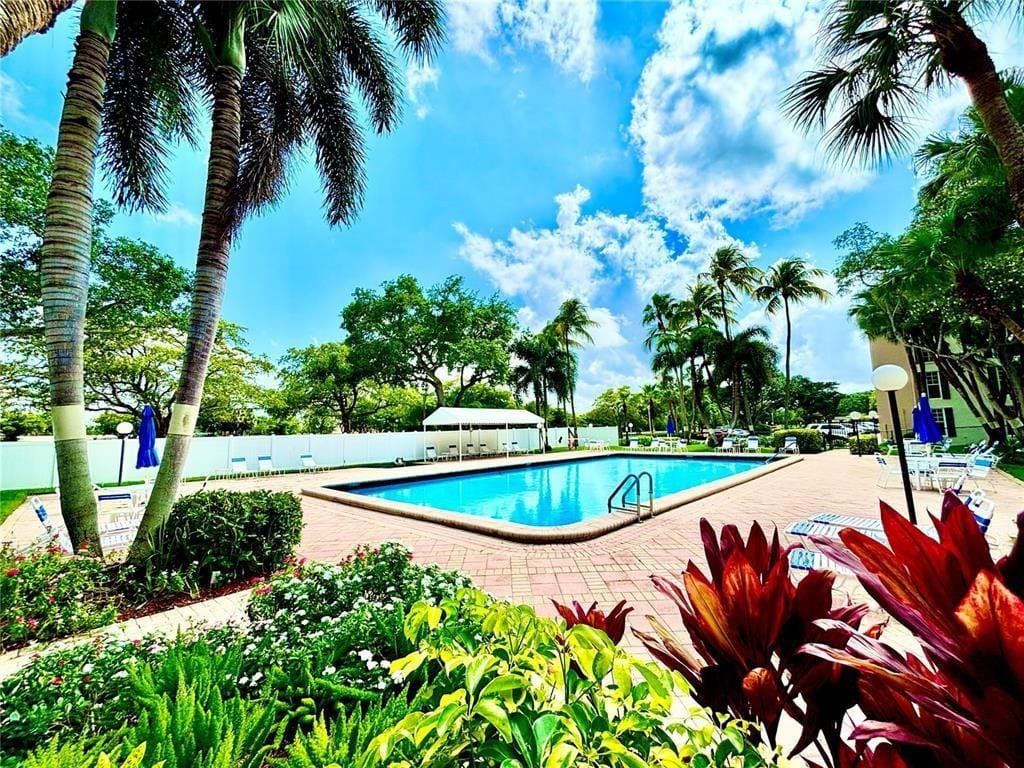 2851 S Palm Aire Drive 109, Pompano Beach, FL 33069 photo 15