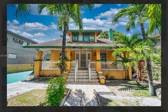 1260 SW 5th Street, Miami, FL 33135