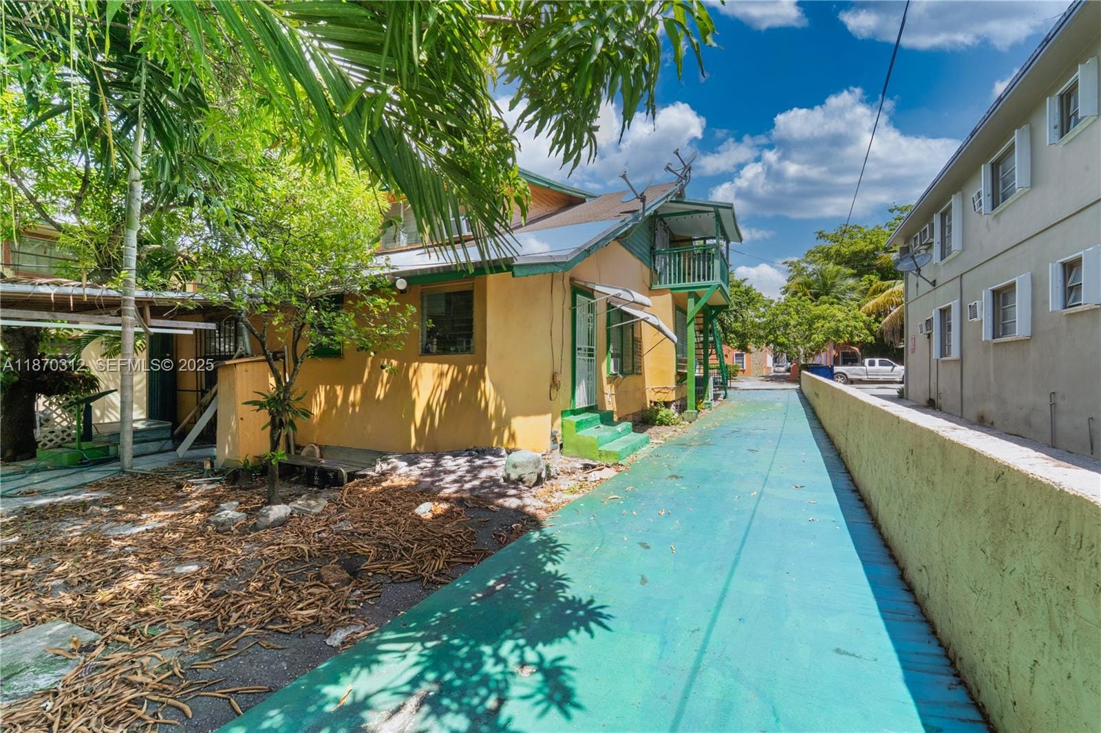 1260 SW 5th Street, Miami, FL 33135 photo 11