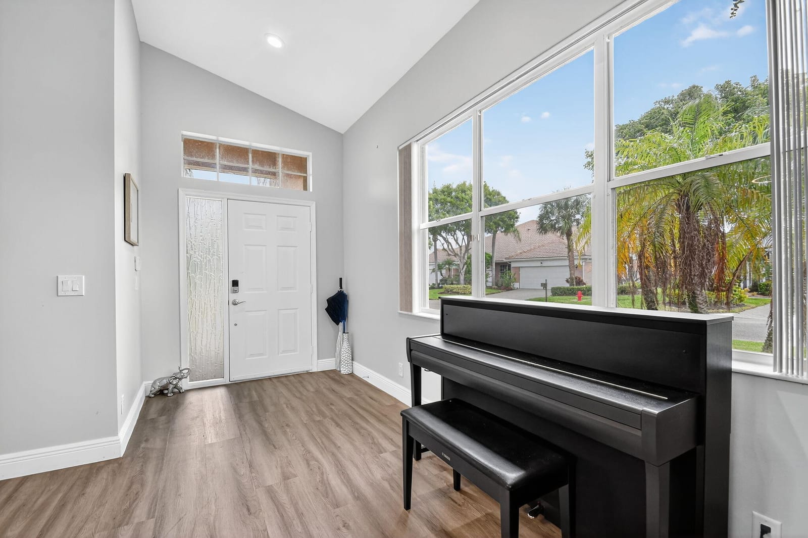 6900 Cairnwell Drive, Boynton Beach, FL 33472 photo 4