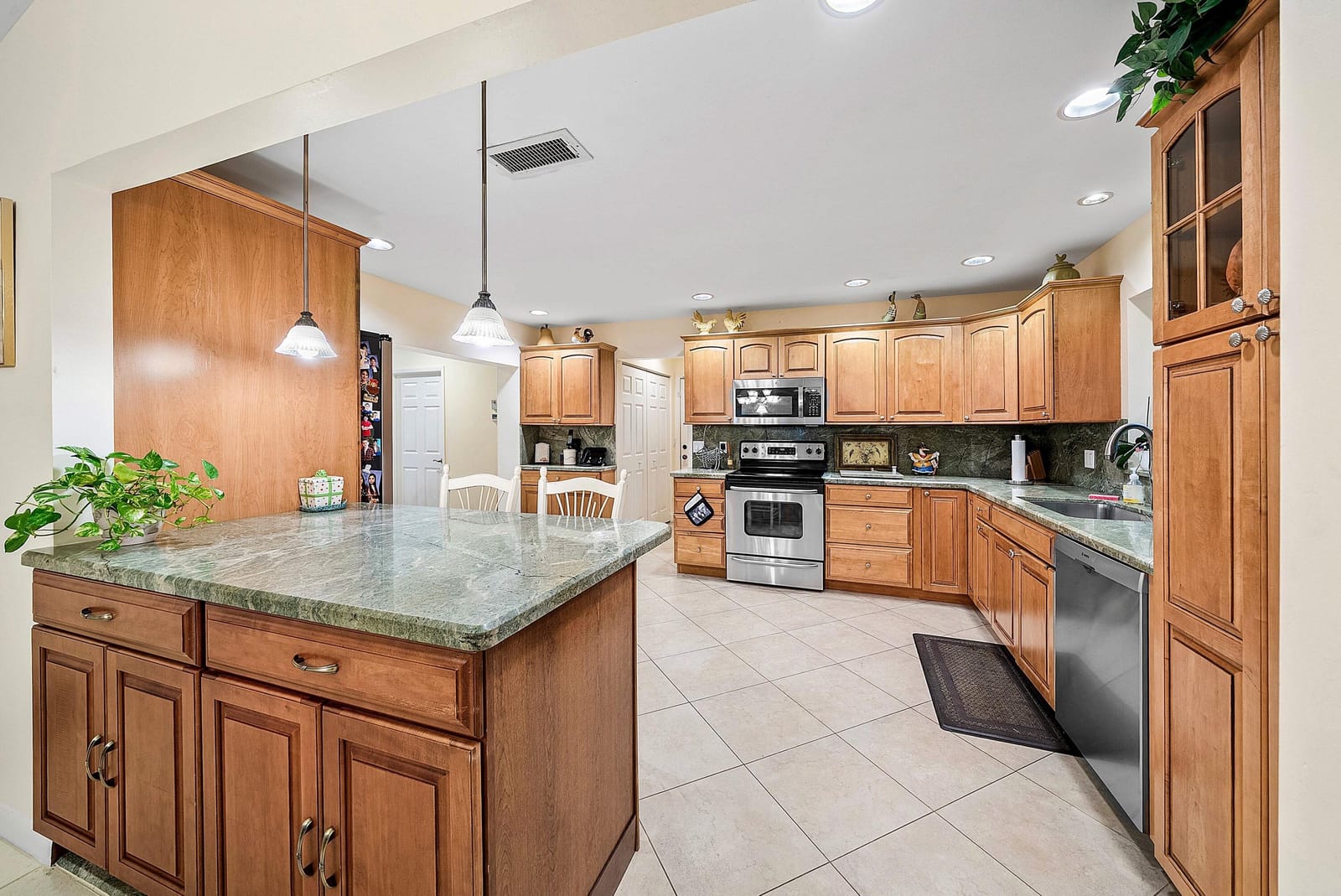 6 Woods Lane, Boynton Beach, FL 33436 photo 11