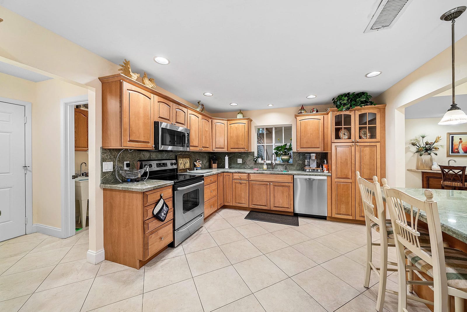 6 Woods Lane, Boynton Beach, FL 33436 photo 13