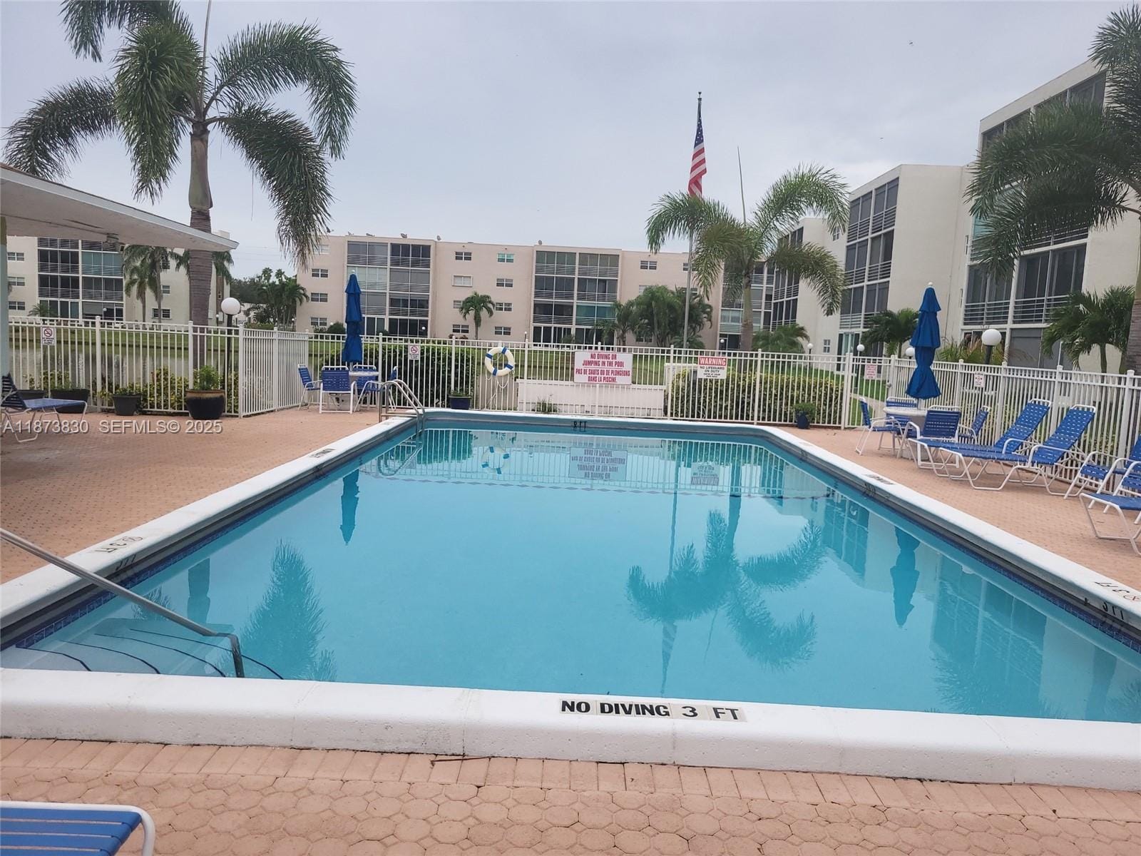 1024 SE 4th Avenue 403, Dania Beach, FL 33004