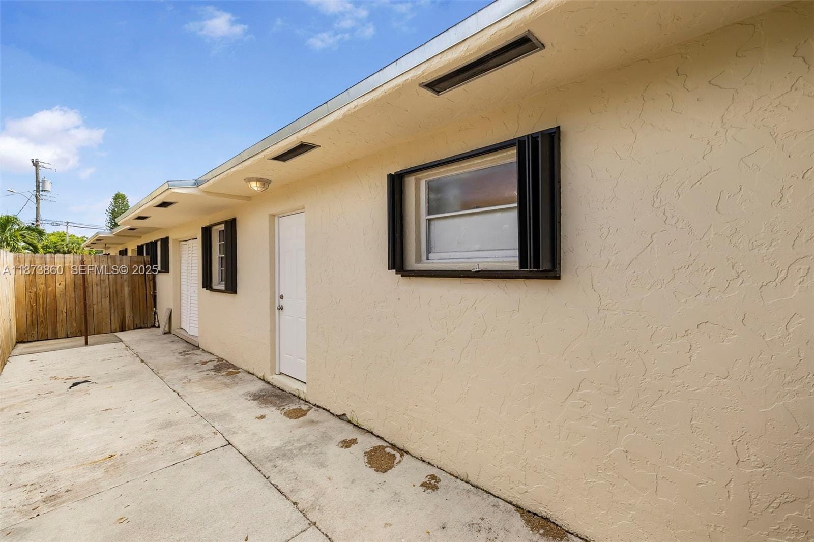 2033 Dewey Street, Hollywood, FL 33020 photo 13