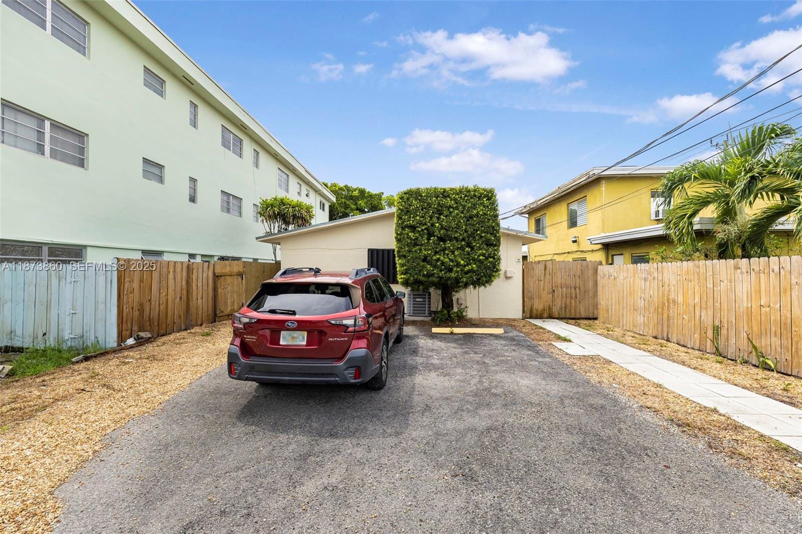2033 Dewey Street, Hollywood, FL 33020 photo 16