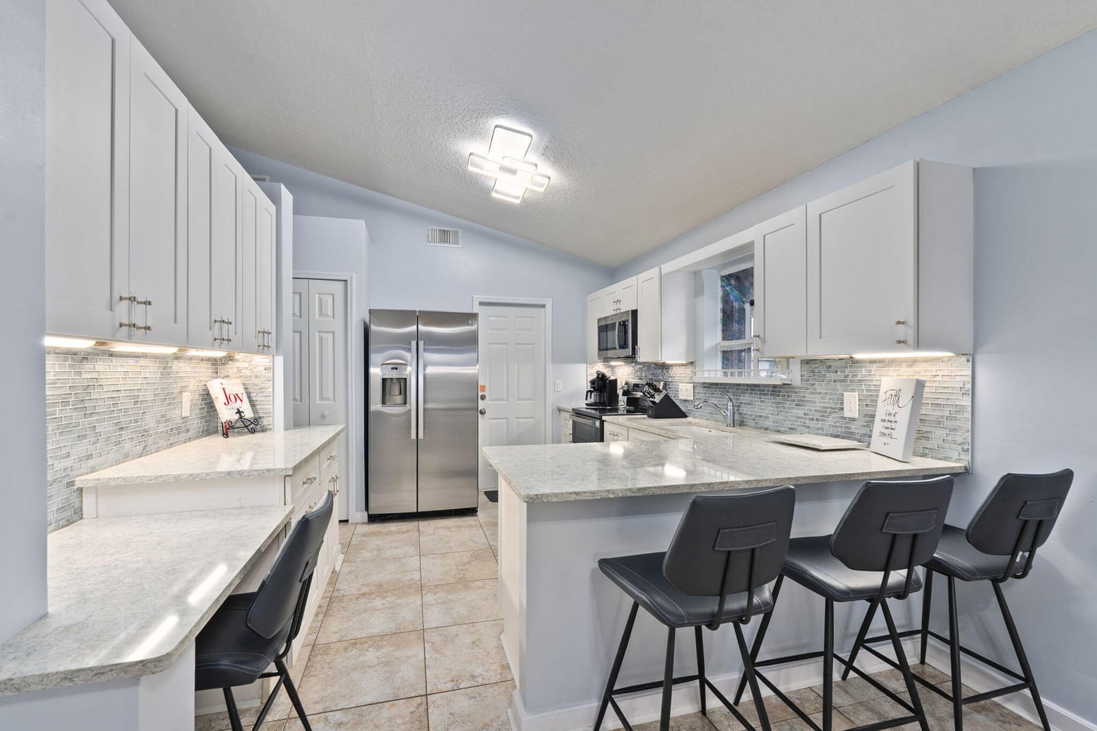 556 Paurotis Lane, Fort Pierce, FL 34982 photo 15