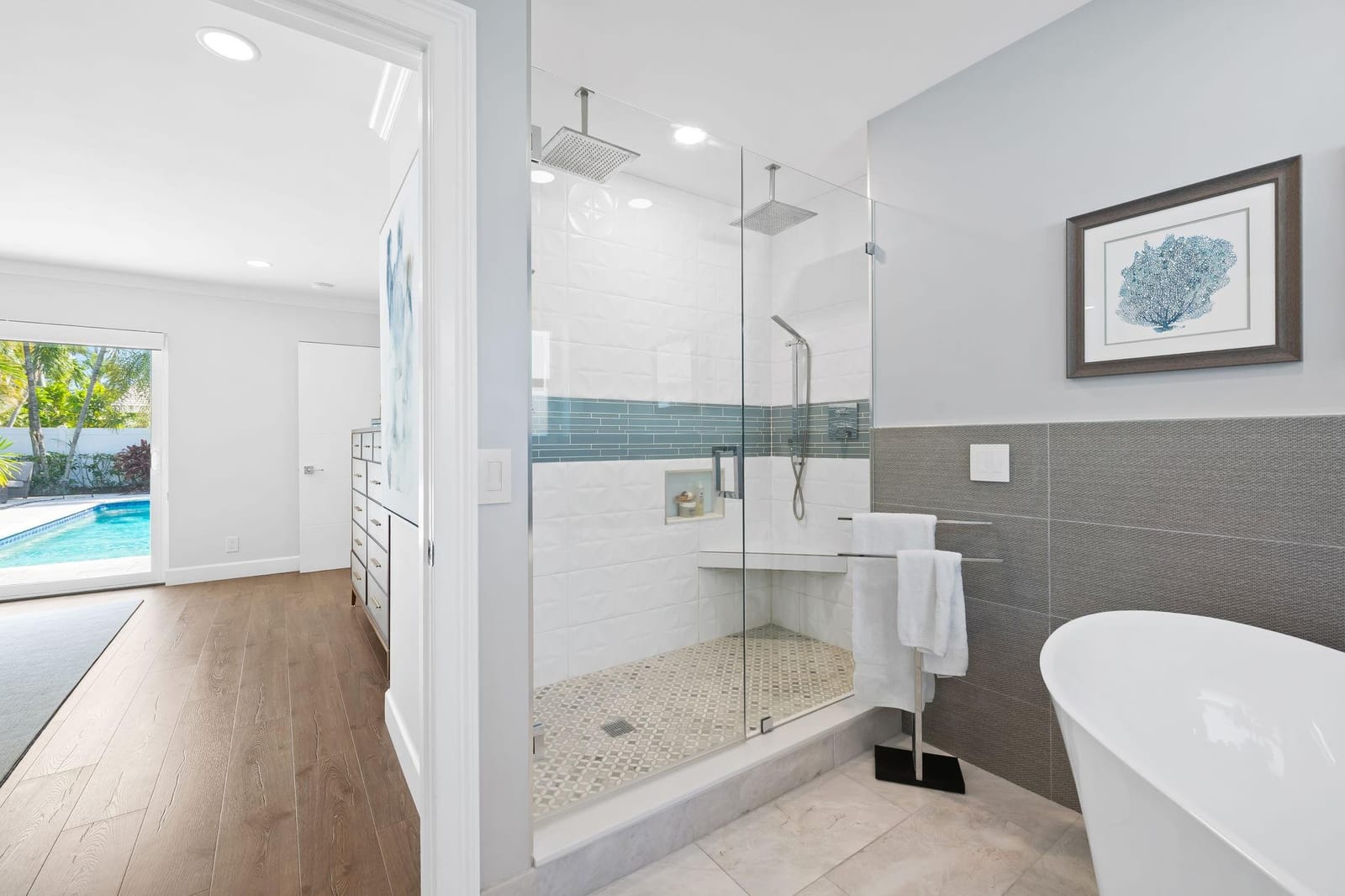 4220 NE 22nd Terrace — photo 10