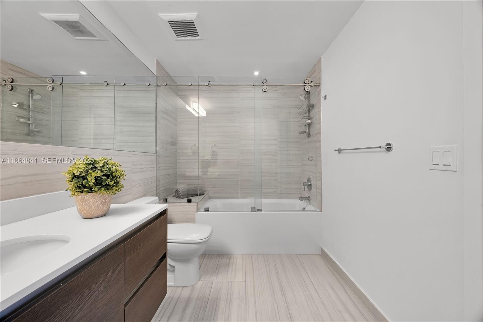 301 Altara Avenue 511, Coral Gables, FL 33146 photo 21