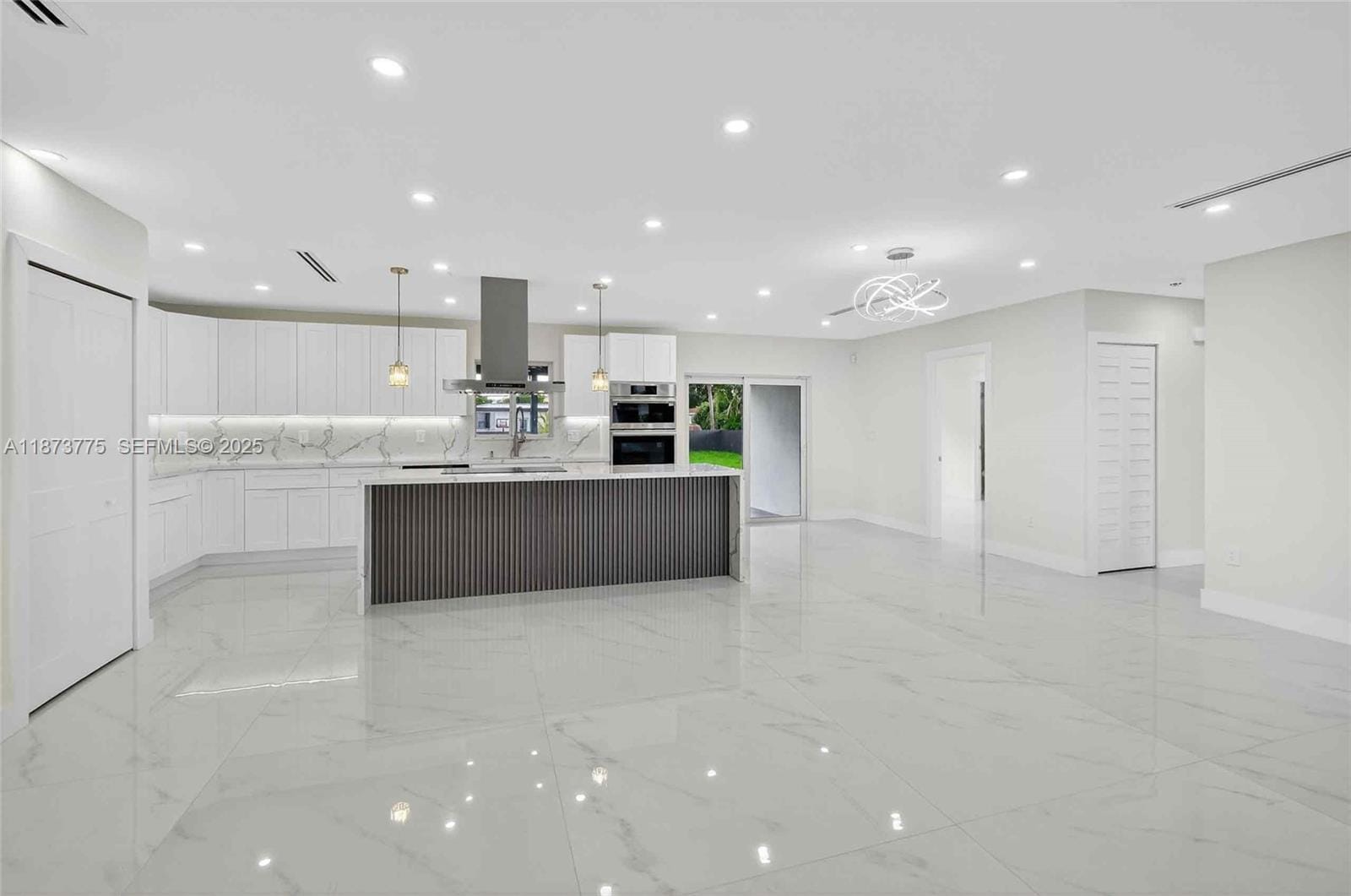 1011 NW 89th Street, Miami, FL 33150 photo 14