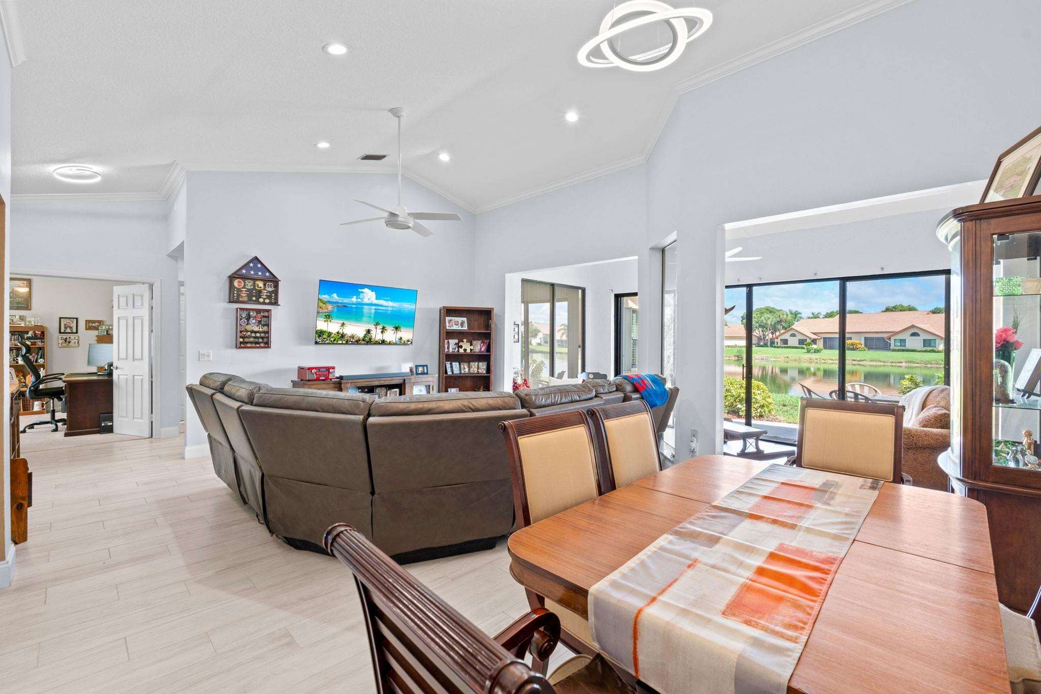 8486 Heather Place, Boynton Beach, FL 33472 photo 18