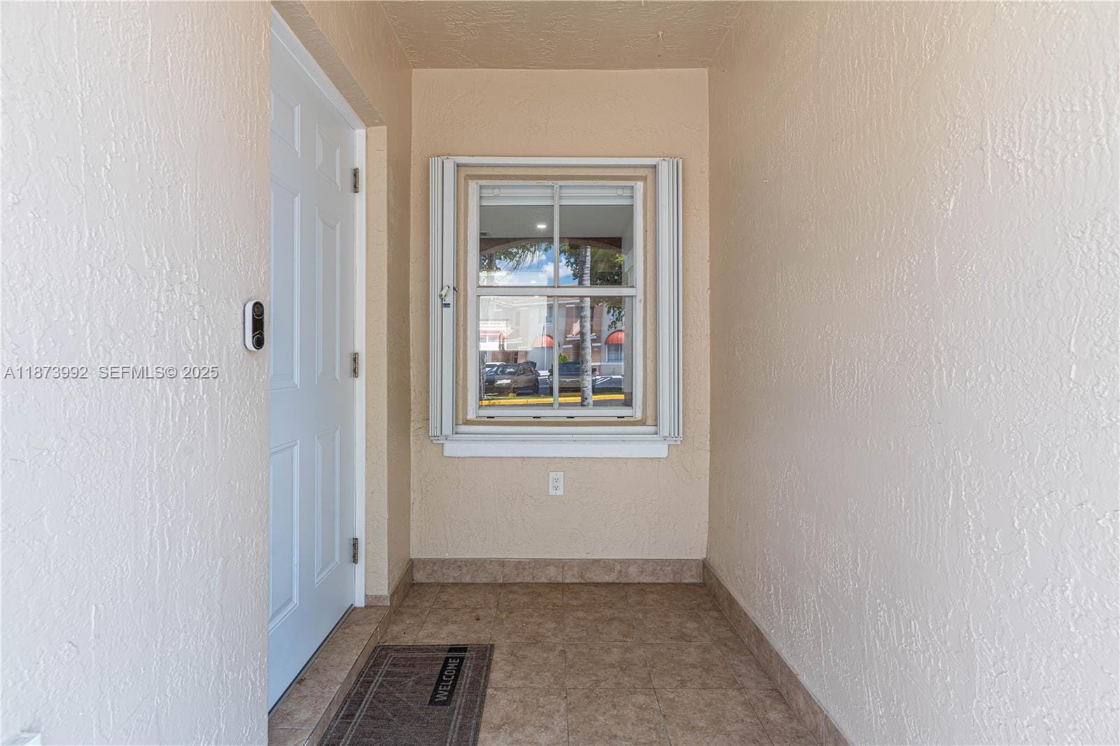 6355 SW 138th Path 6355 — photo 2