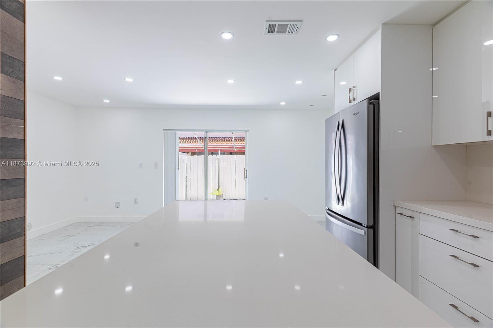 6355 SW 138th Path 6355 — photo 4