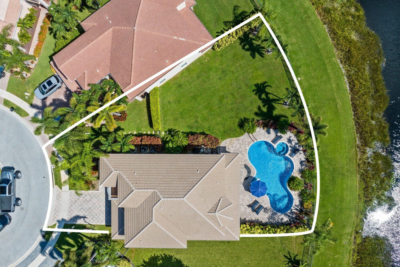 8537 Shallowbrook Cove, Boynton Beach, FL 33473