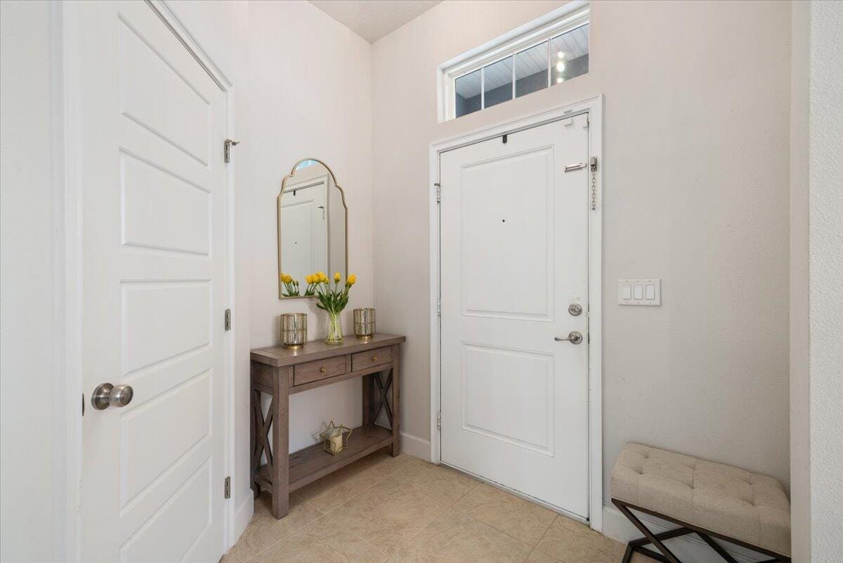 5447 Lugo Street — photo 2