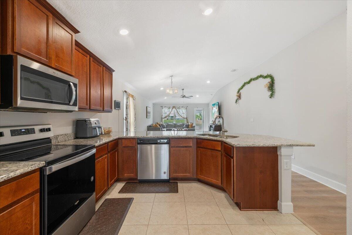 5447 Lugo Street — photo 7