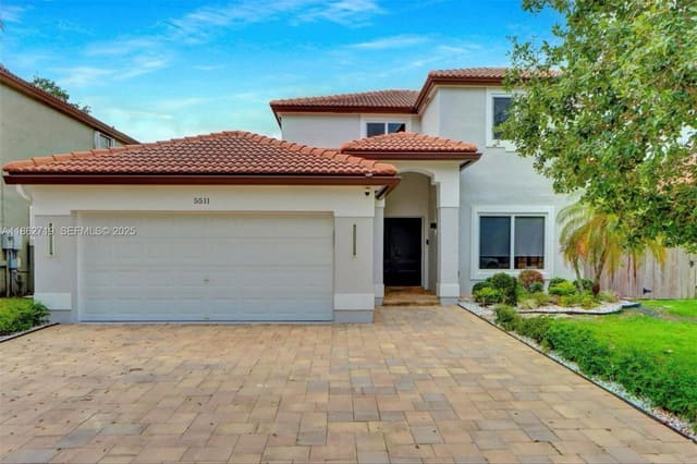 5511 NW 51st Avenue, Coconut Creek, FL 33073