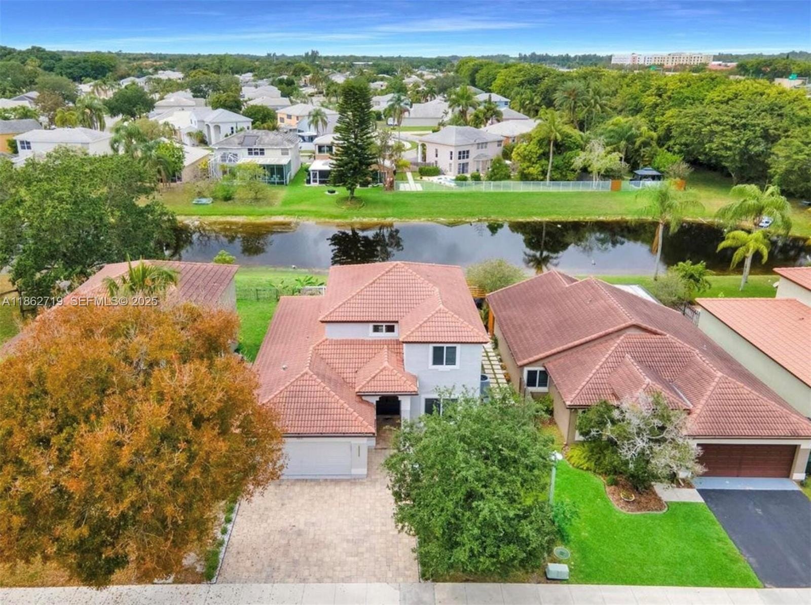 5511 NW 51st Avenue, Coconut Creek, FL 33073 photo 2