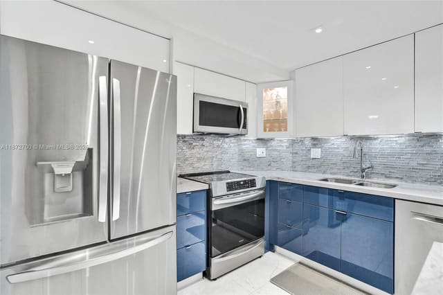 500 Bayview Drive 1921, sold in Arlen House West Condo, Sunny Isles Beach, FL