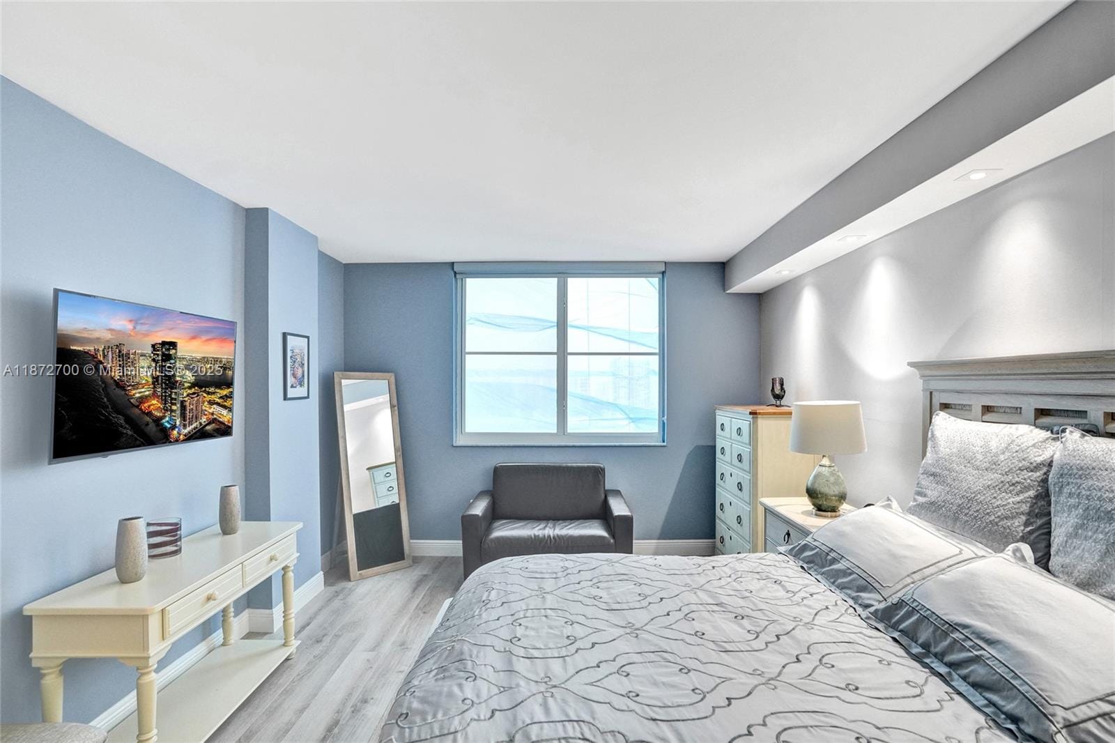 500 Bayview Drive 1921, Sunny Isles Beach, FL 33160 photo 11