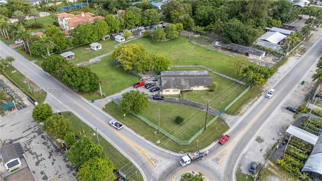 12201 SW 47th Street, Miami, FL 33175