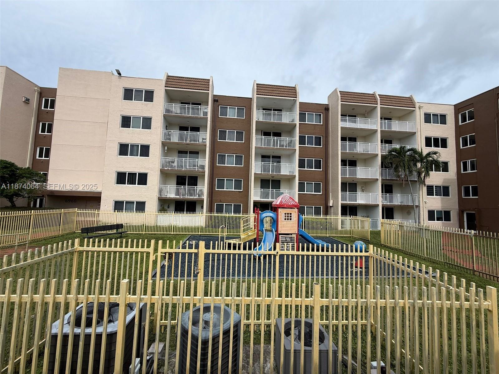 6940 Miami Gardens Drive 1-122, Hialeah, FL 33015, Hialeah