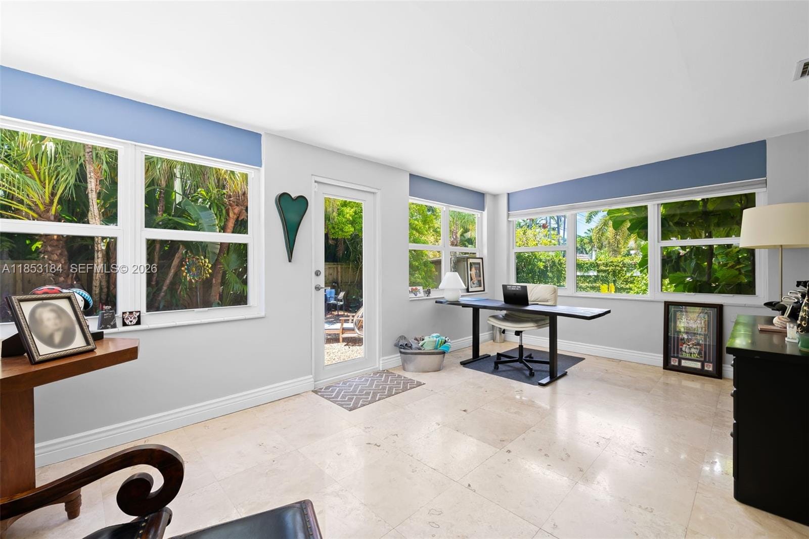 608 NW 25th Street, Wilton Manors, FL 33311 photo 4