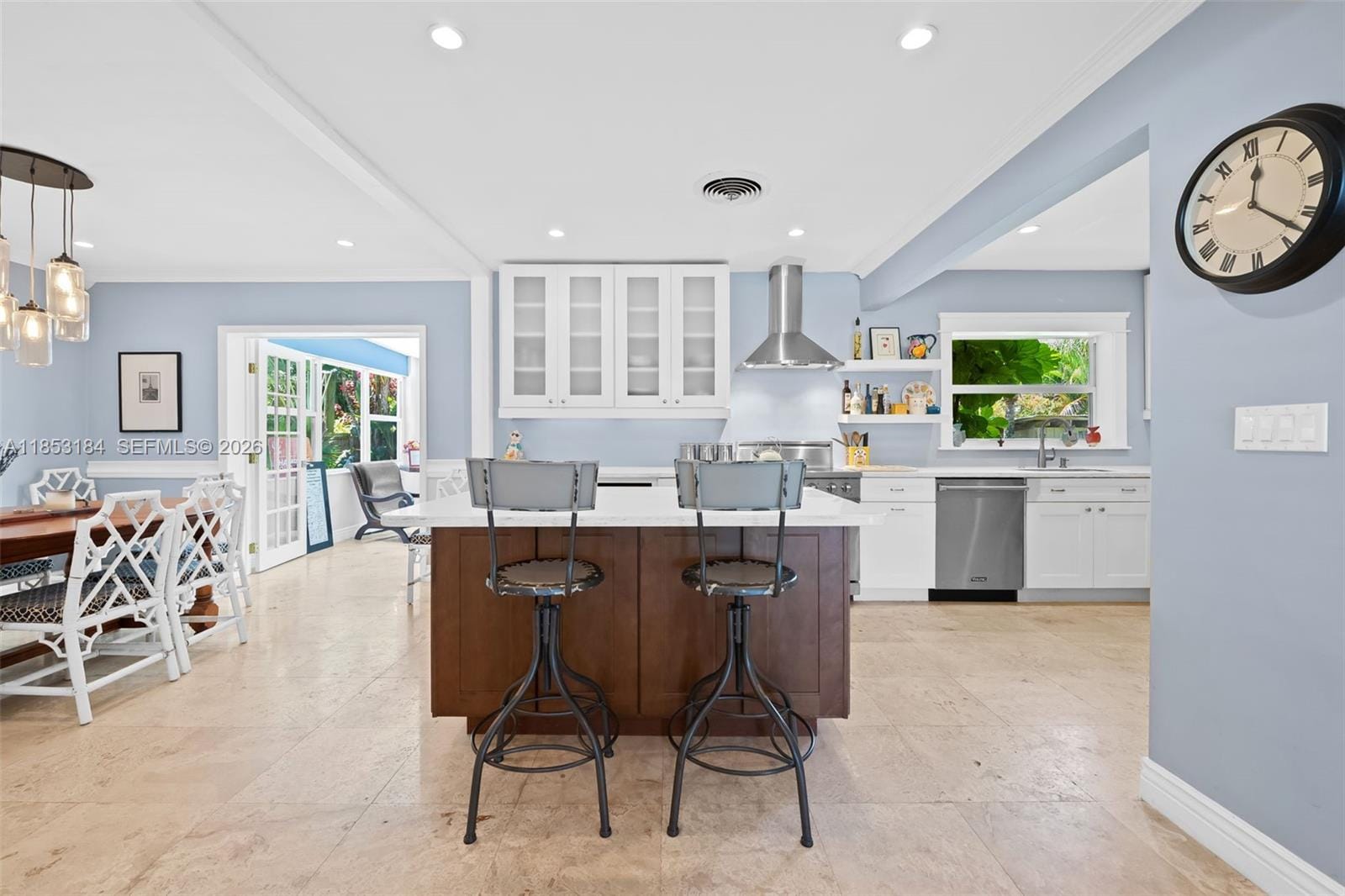 608 NW 25th Street, Wilton Manors, FL 33311 photo 7