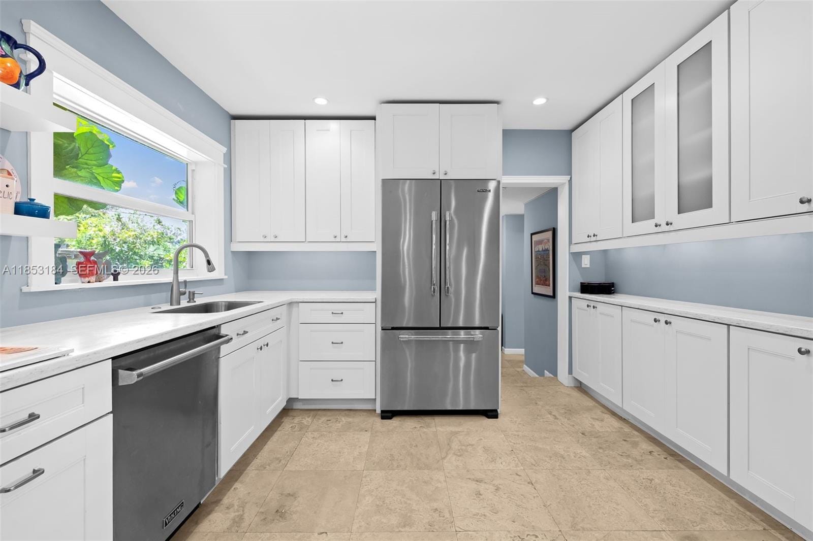 608 NW 25th Street, Wilton Manors, FL 33311 photo 10