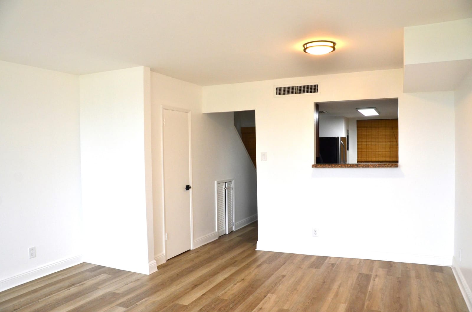 1401 S Federal Highway 402 — photo 5