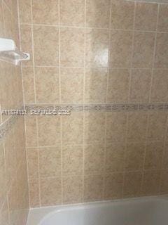 6990 NW 186th Street 4-409, Hialeah, FL 33015 photo 4